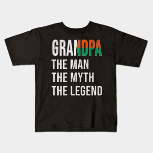 Grand Father Malagasy Grandpa The Man The Myth The Legend - Gift for Malagasy Dad With Roots From  Madagascar Kids T-Shirt